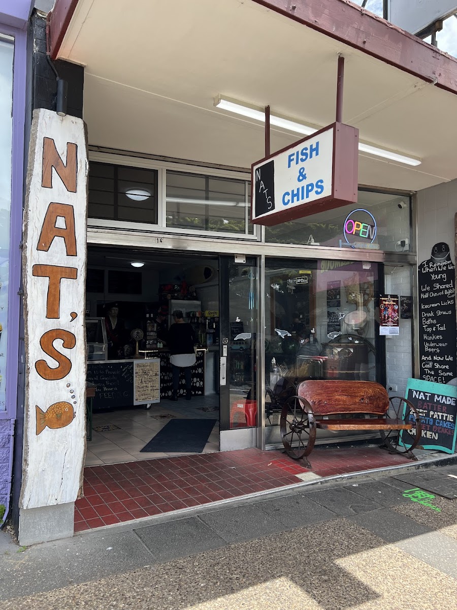 Nat's Rustic Beach Feed